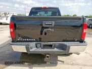 ✅ 2013 Chevrolet Silverado 1500 • VIN: 1GCNKSEA8DZ171335 • Lot: 53523625. Wystawiony na Copart z przebiegiem 83 664 mil. Bezpłatny archiwum sprzedaży aukcyjnych z USA i szczegółowy raport historii pojazdu na DreamBid. Zdjęcie 6.