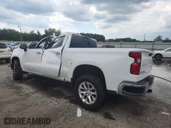 ✅ 2020 Chevrolet Silverado 1500 LTZ • VIN: 3GCUYGED5LG306190 • Lot: 65557455. Wystawiony na Copart z przebiegiem Nie podano. Bezpłatny archiwum sprzedaży aukcyjnych z USA i szczegółowy raport historii pojazdu na DreamBid. Zdjęcie 2.