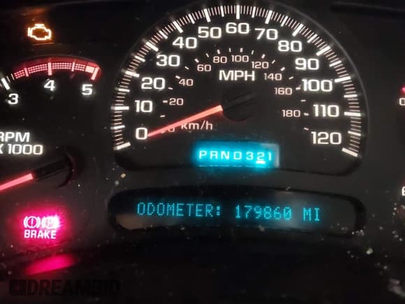 ✅ 2003 Chevrolet Silverado 2500HD LS • VIN: 1GCHK29G43E157174 • Lot: 41839189. Wystawiony na IAAI z przebiegiem 179 860 mil. Bezpłatny archiwum sprzedaży aukcyjnych z USA i szczegółowy raport historii pojazdu na DreamBid. Zdjęcie 7.