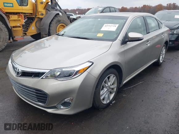 ✅ 2015 Toyota Avalon XLE Premium • VIN: 4T1BK1EBXFU147412 • Lot: 43732724. Wystawiony na IAAI z przebiegiem 22 451 mil. Bezpłatny archiwum sprzedaży aukcyjnych z USA i szczegółowy raport historii pojazdu na DreamBid. Zdjęcie 19.