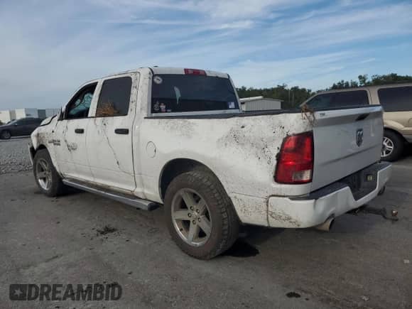 2013 Ram 1500 Express z VIN 1C6RR6KT1DS722537, wystawiony jako Copart lot #81500105 z przebiegiem Nie podano mil oraz Szkoda całkowita • Salvage title. Historia ofert i sprzedaży dostępna na DreamBid. Obrazek 2.