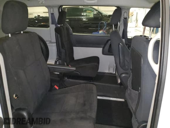 ✅ 2009 Dodge Grand Caravan SE • VIN: 2D8HN44E99R542025 • Lot: 61003595. Wystawiony na Copart z przebiegiem 222 476 mil. Bezpłatny archiwum sprzedaży aukcyjnych z USA i szczegółowy raport historii pojazdu na DreamBid. Zdjęcie 11.