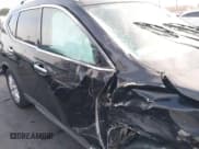 ✅ 2019 Nissan Rogue SV • VIN: KNMAT2MT4KP507294 • Lot: 43654010. Listed on IAAI with 128,065 mi. Free auction sales archive from the USA and detailed vehicle history report at DreamBid. Image 12.