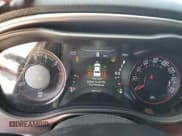 ✅ 2018 Dodge Challenger T/A • VIN: 2C3CDZBT1JH236526 • Lot: 48266984. Wystawiony na Copart z przebiegiem 64 718 mil. Bezpłatny archiwum sprzedaży aukcyjnych z USA i szczegółowy raport historii pojazdu na DreamBid. Zdjęcie 9.