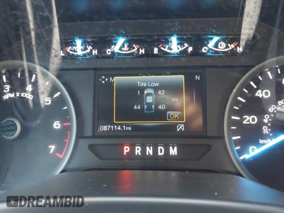 ✅ 2020 Ford F-150 XL • VIN: 1FTEW1CP5LKE91290 • Lot: 42945197. Listed on IAAI with 87,114 mi. Free auction sales archive from the USA and detailed vehicle history report at DreamBid. Image 15.