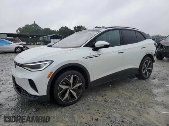 ✅ 2023 Volkswagen ID.4 Pro S • VIN: 1V2WNPE81PC045524 • Lot: 67220315. Listed on Copart with 21,798 mi. Free auction sales archive from the USA and detailed vehicle history report at DreamBid. Image 1.