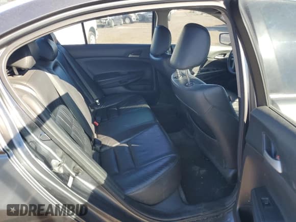 ✅ 2012 Honda Accord SE • VIN: 1HGCP2F67CA114691 • Lot: 81792825. Wystawiony na Copart z przebiegiem 70 273 mil. Bezpłatny archiwum sprzedaży aukcyjnych z USA i szczegółowy raport historii pojazdu na DreamBid. Zdjęcie 10.