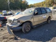 ✅ 2000 Ford Expedition XLT • VIN: 1FMRU1560YLC45109 • Lot: 76681164. Listed on Copart with Not provided. Free auction sales archive from the USA and detailed vehicle history report at DreamBid. Image 1.