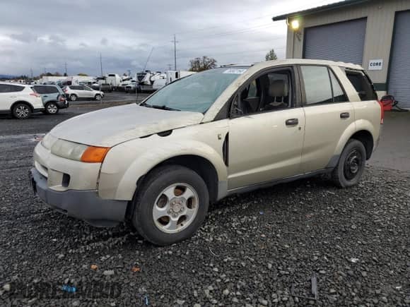 2002 Saturn VUE z VIN 5GZCZ23DX2S817690, wystawiony jako Copart lot #78302164 z przebiegiem 323 160 mil mil oraz Szkoda całkowita • Salvage title. Historia ofert i sprzedaży dostępna na DreamBid. Obrazek 1.