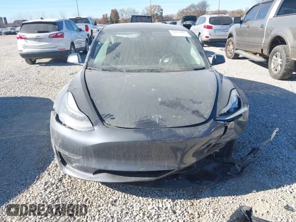 ✅ 2021 Tesla Model 3 Long Range • VIN: 5YJ3E1EB3MF849058 • Lot: 43672357. Wystawiony na IAAI z przebiegiem Nie podano. Bezpłatny archiwum sprzedaży aukcyjnych z USA i szczegółowy raport historii pojazdu na DreamBid. Zdjęcie 11.