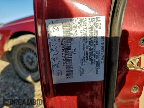 ✅ 2002 Ford Crown Victoria LX • VIN: 2FAFP74W52X160186 • Lot: 94668485. Wystawiony na Copart z przebiegiem 112 201 mil. Bezpłatny archiwum sprzedaży aukcyjnych z USA i szczegółowy raport historii pojazdu na DreamBid. Zdjęcie 12.