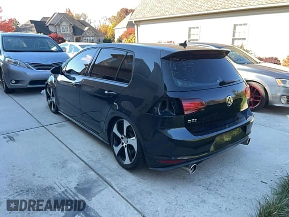 ✅ 2015 Volkswagen Golf GTI S • VIN: 3VW447AU7FM056729 • Lot: 91424415. Listed on Copart with 125,602 mi. Free auction sales archive from the USA and detailed vehicle history report at DreamBid. Image 3.