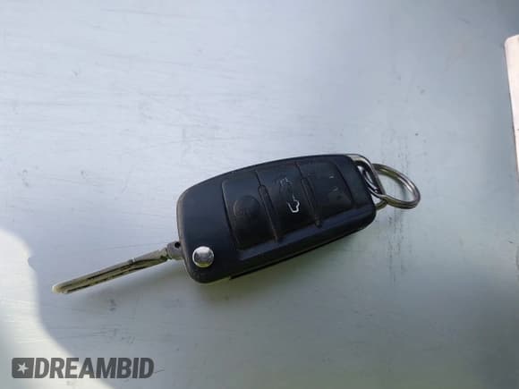 ✅ 2008 Audi A3 • VIN: WAUHF78P28A088192 • Lot: 43107811. Listed on IAAI with 276,301 mi. Free auction sales archive from the USA and detailed vehicle history report at DreamBid. Image 11.