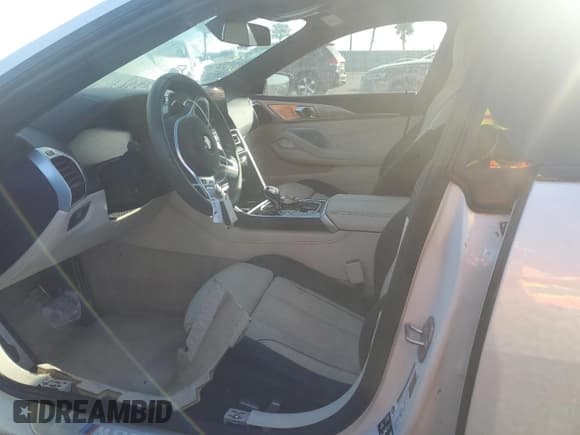 ✅ 2024 BMW 8 Series M850i • VIN: WBAGV8C06RCR92096 • Lot: 75088224. Listed on Copart with Not provided. Free auction sales archive from the USA and detailed vehicle history report at DreamBid. Image 7.