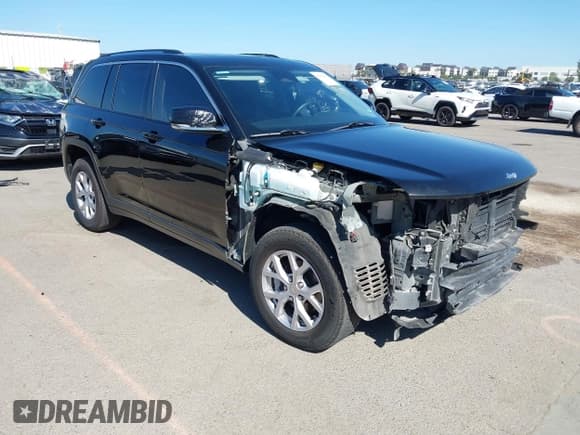 ✅ 2022 Jeep Grand Cherokee Limited • VIN: 1C4RJHBG5N8533757 • Lot: 43099660. Listed on IAAI with 105,362 mi. Free auction sales archive from the USA and detailed vehicle history report at DreamBid. Image 1.
