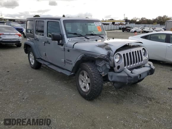 ✅ 2017 Jeep Wrangler Unlimited Sport • VIN: 1C4HJWDGXHL594973 • Lot: 92578305. Listed on Copart with 164,880 mi. Free auction sales archive from the USA and detailed vehicle history report at DreamBid. Image 4.