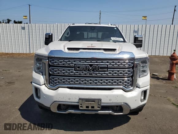 ✅ 2020 GMC Sierra 3500HD Denali • VIN: 1GT49WEY3LF309875 • Lot: 65492494. Wystawiony na Copart z przebiegiem 108 080 mil. Bezpłatny archiwum sprzedaży aukcyjnych z USA i szczegółowy raport historii pojazdu na DreamBid. Zdjęcie 5.