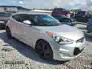 ✅ 2017 Hyundai Veloster Value Edition • VIN: KMHTC6AD0HU322355 • Lot: 84377585. Wystawiony na Copart z przebiegiem 91 618 mil mil. Skorzystaj z bezpłatnego archiwum sprzedaży aukcyjnych z USA i zobacz szczegółowy raport historii pojazdu na DreamBid. Zdjęcie 4.