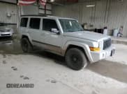 ✅ 2008 Jeep Commander Sport • VIN: 1J8HG48K48C108118 • Lot: 52482685. Listed on Copart with 212,000 mi. Free auction sales archive from the USA and detailed vehicle history report at DreamBid. Image 4.