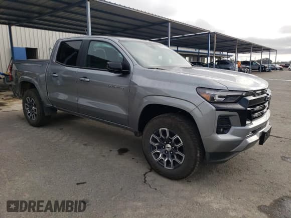 ✅ 2024 Chevrolet Colorado 4WD Z71 • VIN: 1GCPTDEK0R1296409 • Лот: 84957595. Опубликован ранее на Copart с пробегом 10 446 миль. Бесплатный доступ к архиву аукционных продаж из США и подробный отчёт об истории автомобиля на DreamBid. Изображение 4.