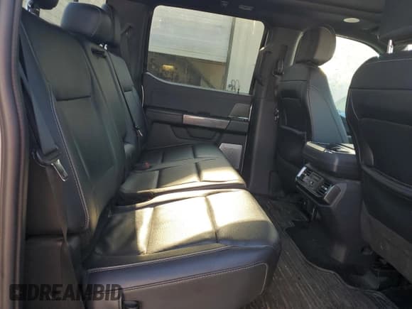 ✅ 2022 Ford F-150 XL • VIN: 1FTFW1E84NFC03880 • Лот: 94037535. Опубликован ранее на Copart с пробегом Не указан. Бесплатный доступ к архиву аукционных продаж из США и подробный отчёт об истории автомобиля на DreamBid. Изображение 10.