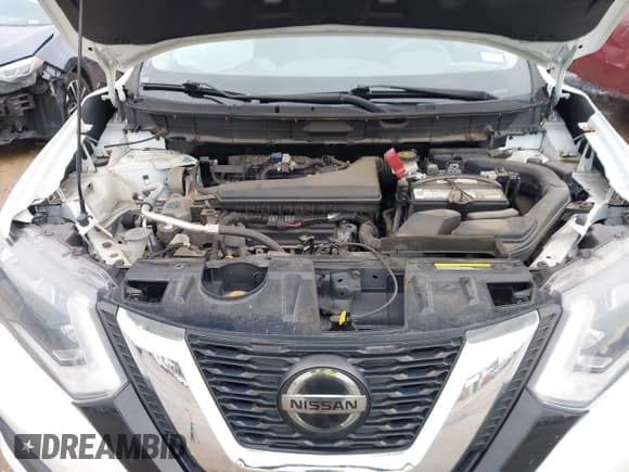 ✅ 2019 Nissan Rogue SV • VIN: KNMAT2MT3KP523695 • Lot: 43524877. Listed on IAAI with 126,472 mi. Free auction sales archive from the USA and detailed vehicle history report at DreamBid. Image 10.