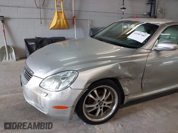 ✅ 2004 Lexus SC 430 • VIN: JTHFN48Y740051061 • Lot: 43307107. Listed on IAAI with 148,224 mi. Free auction sales archive from the USA and detailed vehicle history report at DreamBid. Image 2.