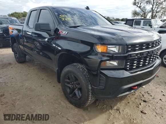 ✅ 2020 Chevrolet Silverado 1500 Custom Trail Boss • VIN: 1GCRYCEF1LZ122591 • Lot: 73725014. Wystawiony na Copart z przebiegiem 50 728 mil. Bezpłatny archiwum sprzedaży aukcyjnych z USA i szczegółowy raport historii pojazdu na DreamBid. Zdjęcie 4.
