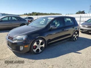 ✅ 2013 Volkswagen Golf GTI • VIN: WVWHD7AJ6DW141035 • Lot: 81649765. Wystawiony na Copart z przebiegiem 120 289 mil. Bezpłatny archiwum sprzedaży aukcyjnych z USA i szczegółowy raport historii pojazdu na DreamBid. Zdjęcie 1.