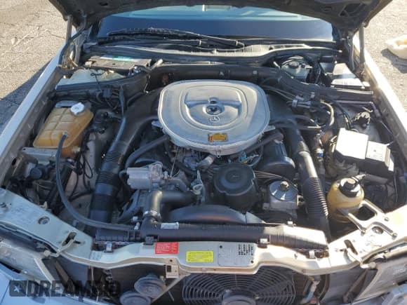 ✅ 1991 Mercedes-Benz 560 • VIN: WDBCA45E8MA583177 • Lot: 86267055. Wystawiony na Copart z przebiegiem 132 543 mil. Bezpłatny archiwum sprzedaży aukcyjnych z USA i szczegółowy raport historii pojazdu na DreamBid. Zdjęcie 11.