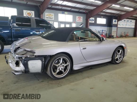 ✅ 2002 Porsche 911 • VIN: WP0CA299X2S651277 • Лот: 55651665. Опубликован ранее на Copart с пробегом 67 228 миль. Бесплатный доступ к архиву аукционных продаж из США и подробный отчёт об истории автомобиля на DreamBid. Изображение 3.