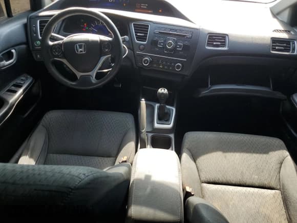 ✅ 2014 Honda Civic LX • VIN: 19XFB2E56EE071061 • Lot: 71187725. Wystawiony na Copart z przebiegiem 229 387 mil. Bezpłatny archiwum sprzedaży aukcyjnych z USA i szczegółowy raport historii pojazdu na DreamBid. Zdjęcie 8.