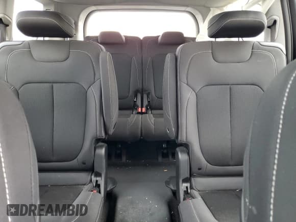 ✅ 2023 Jeep Grand Cherokee Altitude • VIN: 1C4RJKAGXP8733163 • Lot: 89559465. Listed on Copart with 34,220 mi. Free auction sales archive from the USA and detailed vehicle history report at DreamBid. Image 10.