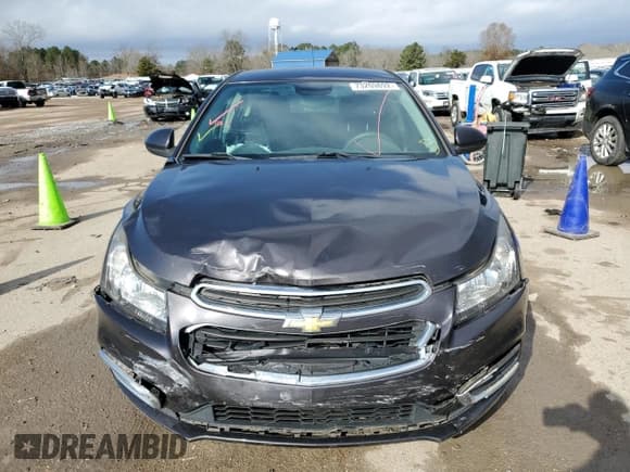 ✅ 2015 Chevrolet Cruze LT • VIN: 1G1PC5SB7F7229673 • Lot: 73209892. Listed on Copart with 77,233 mi. Free auction sales archive from the USA and detailed vehicle history report at DreamBid. Image 5.