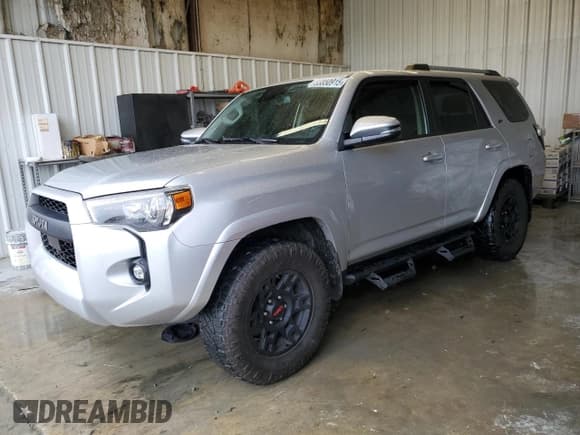 ✅ 2022 Toyota 4Runner SR5 Premium • VIN: JTENU5JR3N6072010 • Lot: 56850915. Listed on Copart with 25,294 mi. Free auction sales archive from the USA and detailed vehicle history report at DreamBid. Image 1.