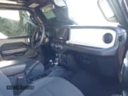 ✅ 2024 Jeep Wrangler Willys • VIN: 1C4RJXN6XRW215633 • Лот: 41861641. Опубликован ранее на IAAI с пробегом 3 927 миль. Бесплатный доступ к архиву аукционных продаж из США и подробный отчёт об истории автомобиля на DreamBid. Изображение 5.