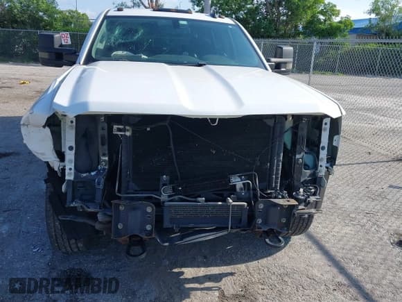 ✅ 2017 Chevrolet Silverado 2500HD LT • VIN: 1GC1KVEG8HF156376 • Lot: 42873201. Listed on IAAI with 188,811 mi. Free auction sales archive from the USA and detailed vehicle history report at DreamBid. Image 6.