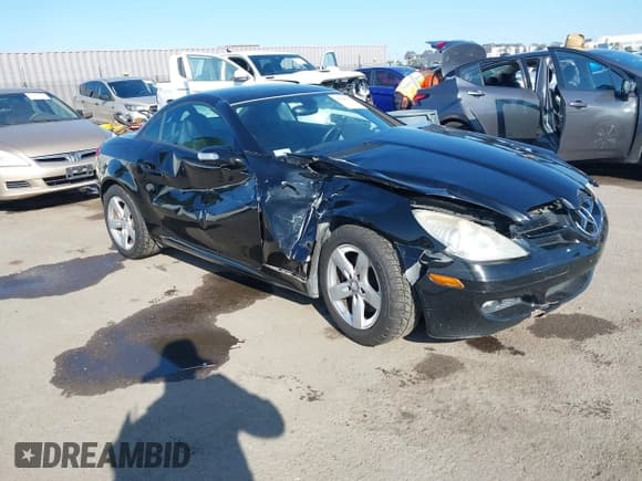 ✅ 2008 Mercedes-Benz SLK 280 • VIN: WDBWK54F48F183135 • Лот: 43298103. Опубликован ранее на IAAI с пробегом 105 064 миль. Бесплатный доступ к архиву аукционных продаж из США и подробный отчёт об истории автомобиля на DreamBid. Изображение 1.