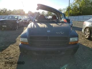 ✅ 2002 Dodge Dakota • VIN: 1B7GL12X22S528636 • Лот: 85499345. Опубликован ранее на Copart с пробегом 179 690 миль. Бесплатный доступ к архиву аукционных продаж из США и подробный отчёт об истории автомобиля на DreamBid. Изображение 5.