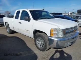 ✅ 2012 Chevrolet Silverado 1500 LS • VIN: 1GCRCREAXCZ238619 • Lot: 41839074. Wystawiony na IAAI z przebiegiem 284 879 mil. Bezpłatny archiwum sprzedaży aukcyjnych z USA i szczegółowy raport historii pojazdu na DreamBid. Zdjęcie 1.