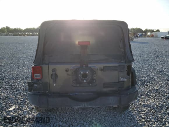 ✅ 2018 Jeep Wrangler Willys Wheeler W • VIN: 1C4AJWAGXJL852498 • Lot: 52866945. Listed on Copart with 90,515 mi. Free auction sales archive from the USA and detailed vehicle history report at DreamBid. Image 6.