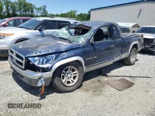 ✅ 2001 Dodge Dakota • VIN: 1B7GG22X61S203495 • Лот: 58153665. Опубликован ранее на Copart с пробегом Не указан. Бесплатный доступ к архиву аукционных продаж из США и подробный отчёт об истории автомобиля на DreamBid. Изображение 1.