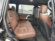 ✅ 2018 Toyota Land Cruiser • VIN: JTMCY7AJ6J4063717 • Лот: 71155184. Опубликован ранее на Copart с пробегом 107 071 миль. Бесплатный доступ к архиву аукционных продаж из США и подробный отчёт об истории автомобиля на DreamBid. Изображение 11.