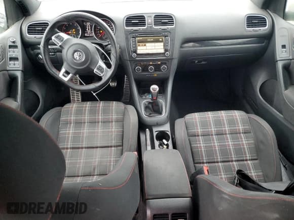 ✅ 2012 Volkswagen Golf GTI PZEV • VIN: WVWGD7AJ0CW025467 • Lot: 87321564. Listed on Copart with 157,844 mi. Free auction sales archive from the USA and detailed vehicle history report at DreamBid. Image 8.