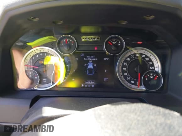 ✅ 2015 Ram 1500 Big Horn • VIN: 1C6RR7TT8FS662585 • Lot: 43455895. Wystawiony na IAAI z przebiegiem 154 438 mil. Bezpłatny archiwum sprzedaży aukcyjnych z USA i szczegółowy raport historii pojazdu na DreamBid. Zdjęcie 7.