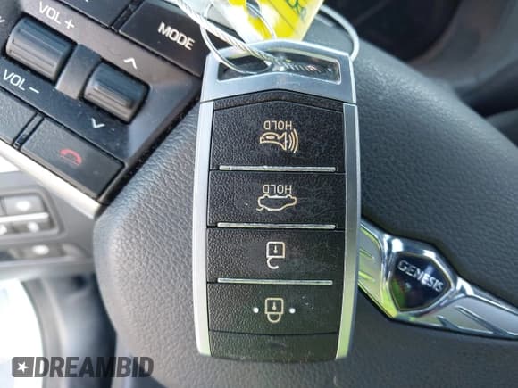 ✅ 2018 Genesis G80 Sport • VIN: KMHGN4JBXJU257017 • Lot: 43501901. Listed on IAAI with 193,298 mi. Free auction sales archive from the USA and detailed vehicle history report at DreamBid. Image 11.