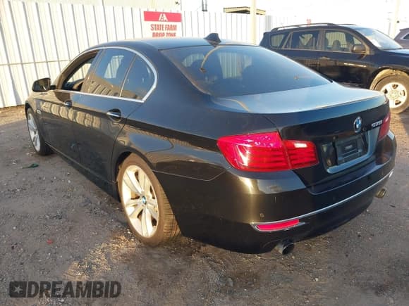 ✅ 2014 BMW 5 Series 535i • VIN: WBA5B1C53ED475913 • Lot: 43680284. Listed on IAAI with 123,189 mi. Free auction sales archive from the USA and detailed vehicle history report at DreamBid. Image 3.