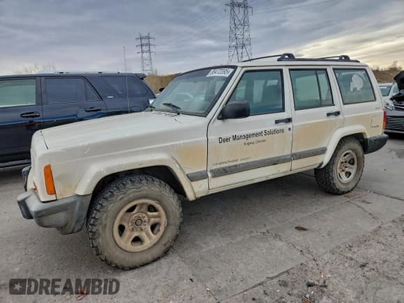 ✅ 2001 Jeep Cherokee Sport • VIN: 1J4FF48S01L597568 • Lot: 95472095. Listed on Copart with 299,978 mi. Free auction sales archive from the USA and detailed vehicle history report at DreamBid. Image 1.