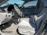 ✅ 2010 Toyota Camry • VIN: 4T4BF3EK5AR017326 • Lot: 71523315. Wystawiony na Copart z przebiegiem 172 435 mil. Bezpłatny archiwum sprzedaży aukcyjnych z USA i szczegółowy raport historii pojazdu na DreamBid. Zdjęcie 7.