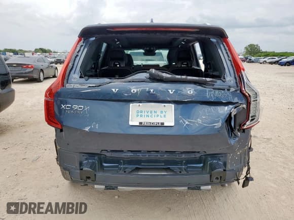 ✅ 2023 Volvo XC90 Plus • VIN: YV4L12PN3P1953889 • Lot: 56490445. Listed on Copart with 23,810 mi. Free auction sales archive from the USA and detailed vehicle history report at DreamBid. Image 6.
